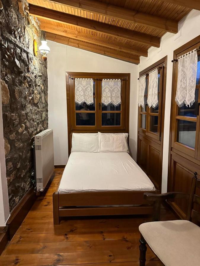 Το Ανώι Apartment ปาเลออส ปานเตเลมอน ภายนอก รูปภาพ