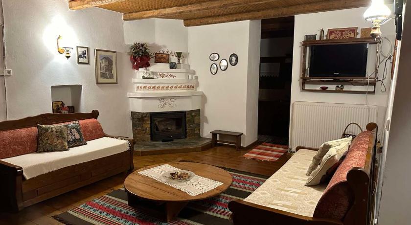 Το Ανώι Apartment ปาเลออส ปานเตเลมอน ภายนอก รูปภาพ